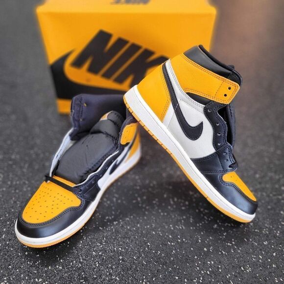Nike Air Jordan 1 Retro High OG Taxi Yellow Toe 555088-711 MEN SZ 9 - Picture 4 of 7
